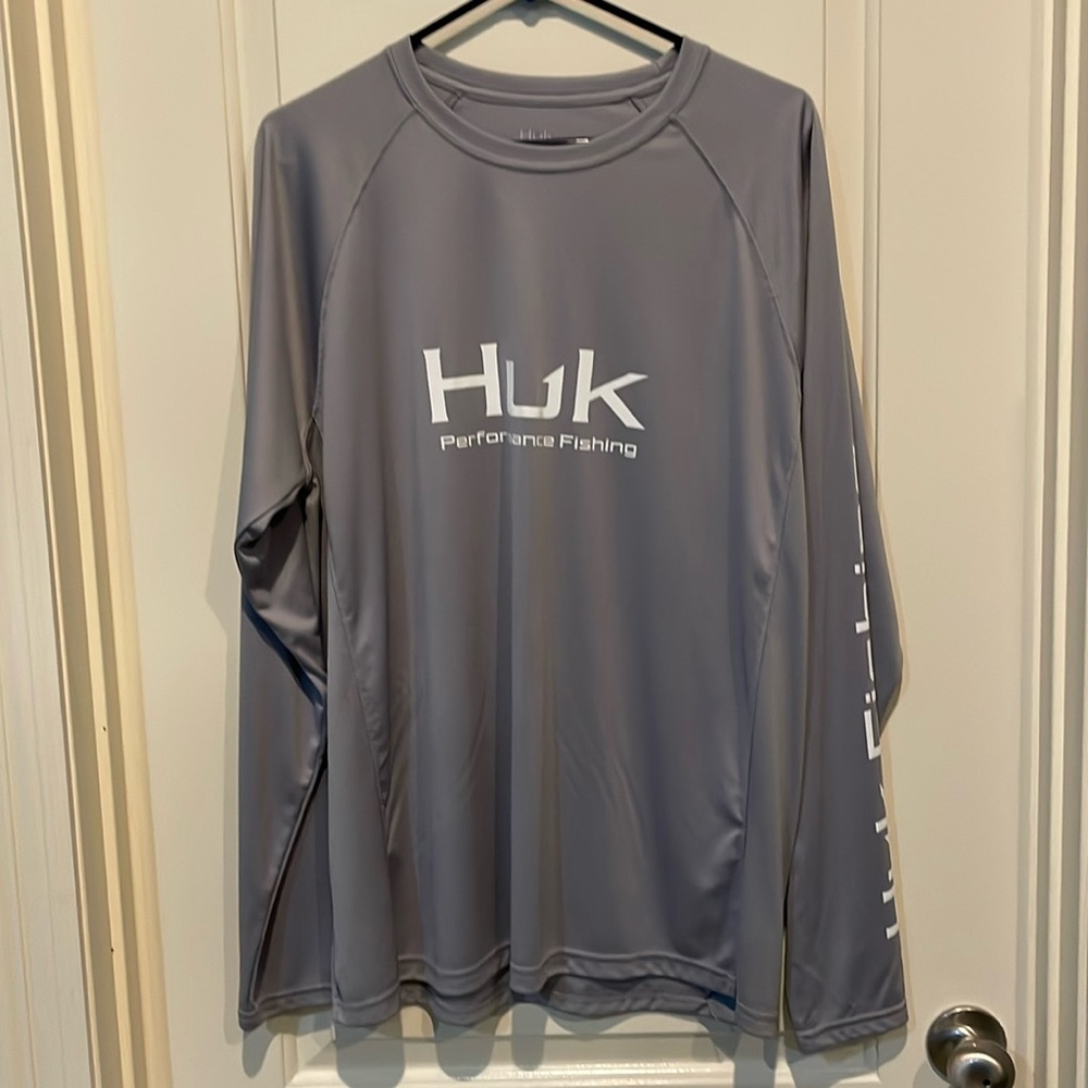 HUK Men's Pursuit Vented Long Sleeve Performance Fishing Shirt, size Large, Gray